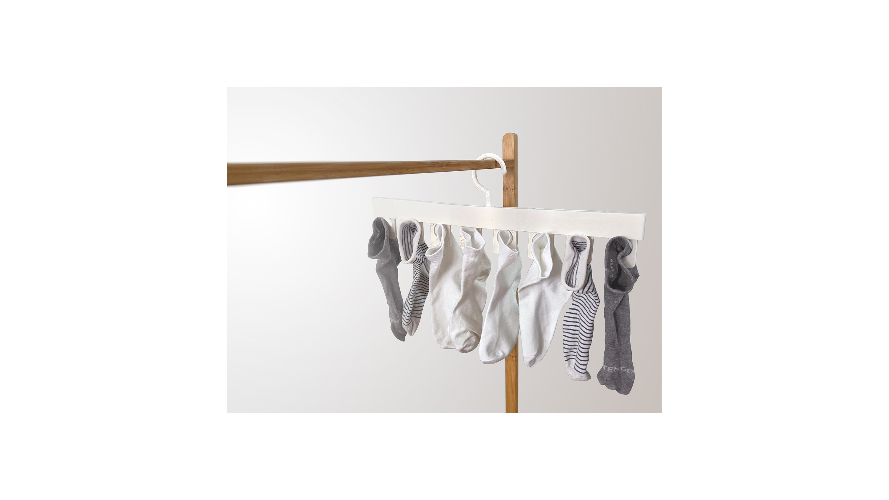 Sock clip，Airing，
