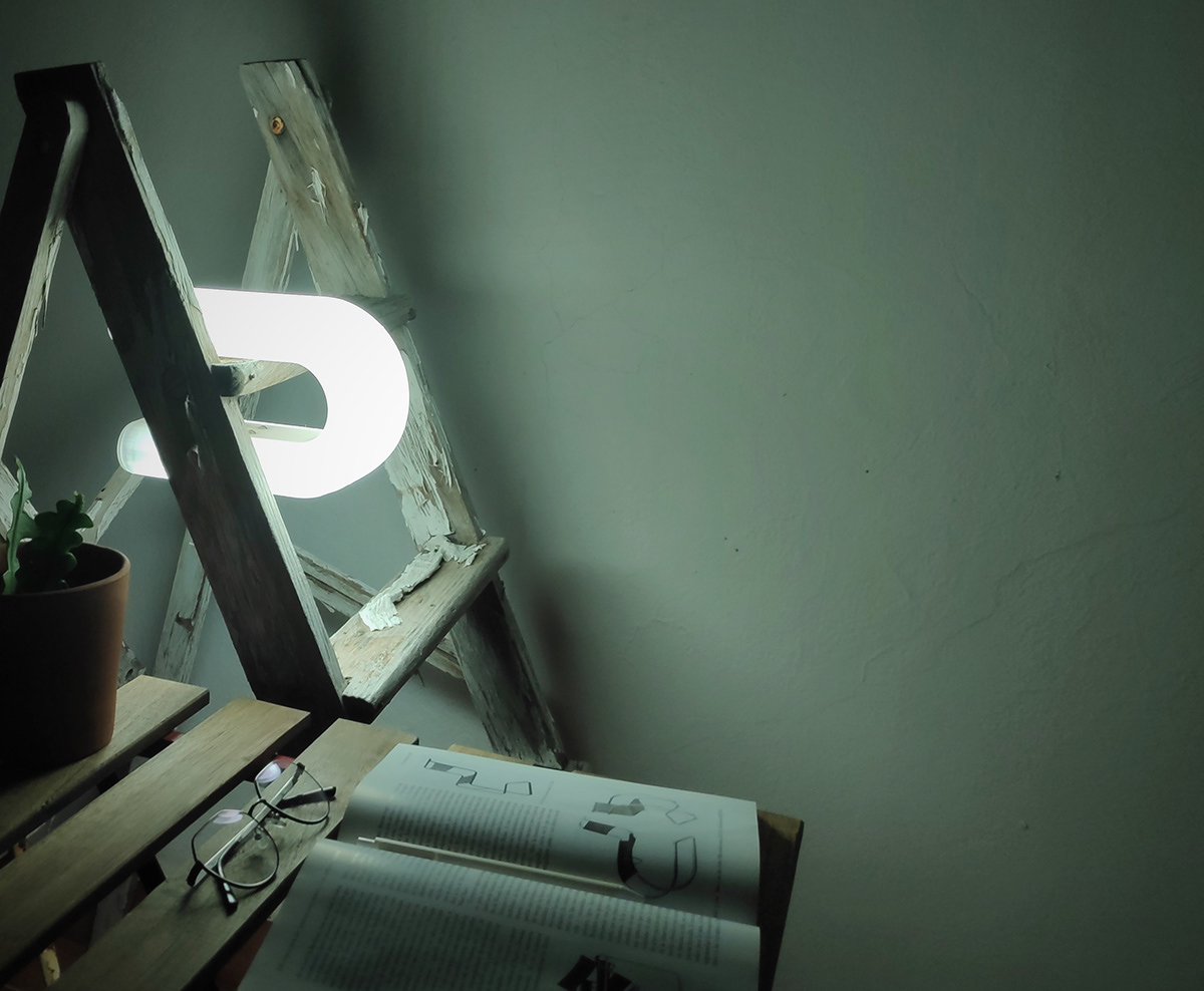 Aida García，KABU PORTABLE，lamps and lanterns，portable，Charging base，U-shape，