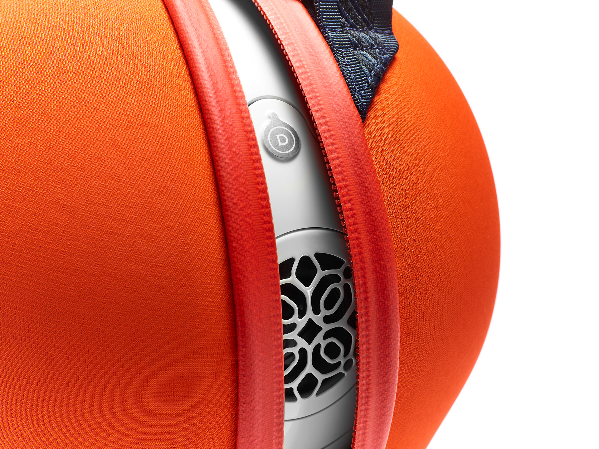 Guillaume Almon，Cocoon - Devialet，suitcase，orange，Bag，