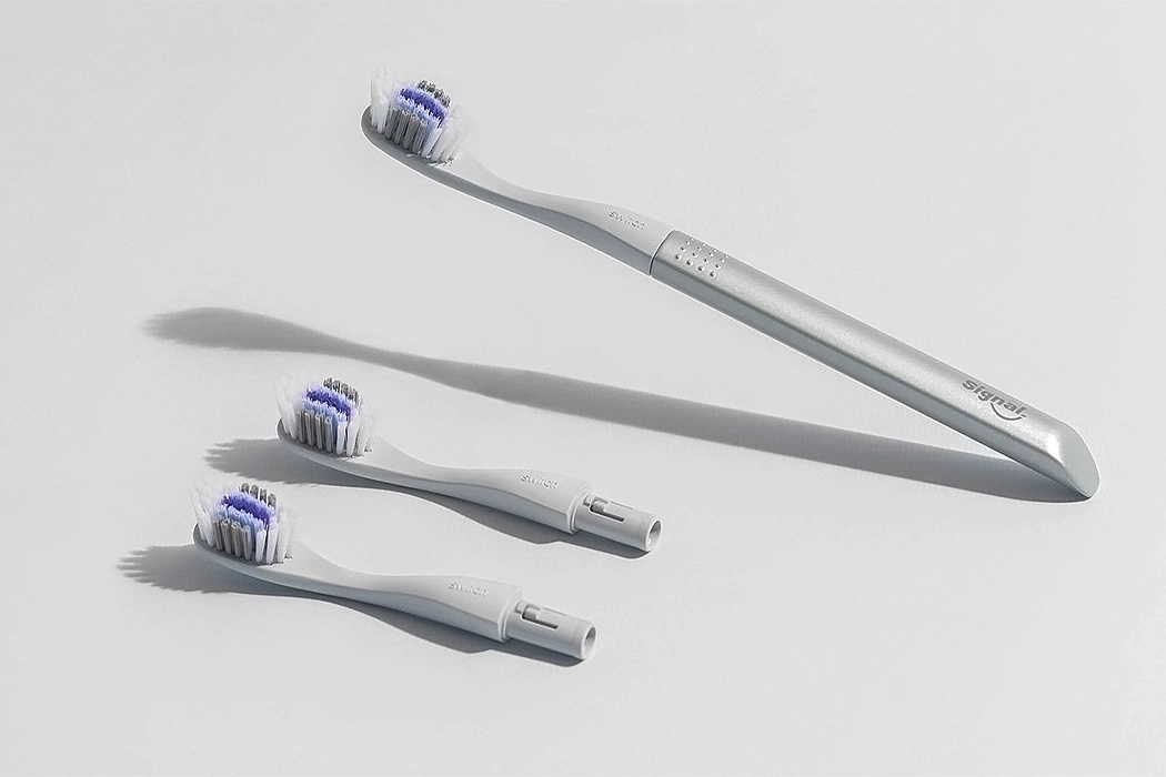 toothbrush，Toothbrush head，Discoloration，
