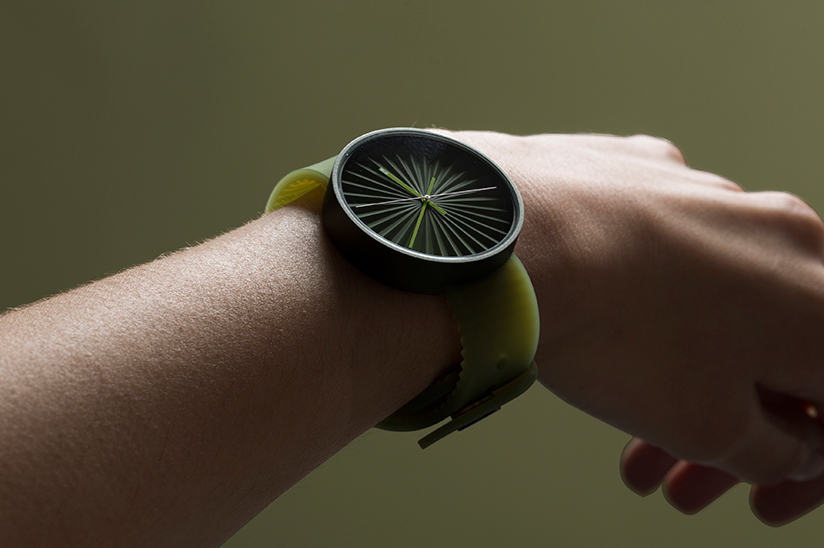 Plicate，Ultra modern，Dazzle color，Folding fan，Fashion Watch，