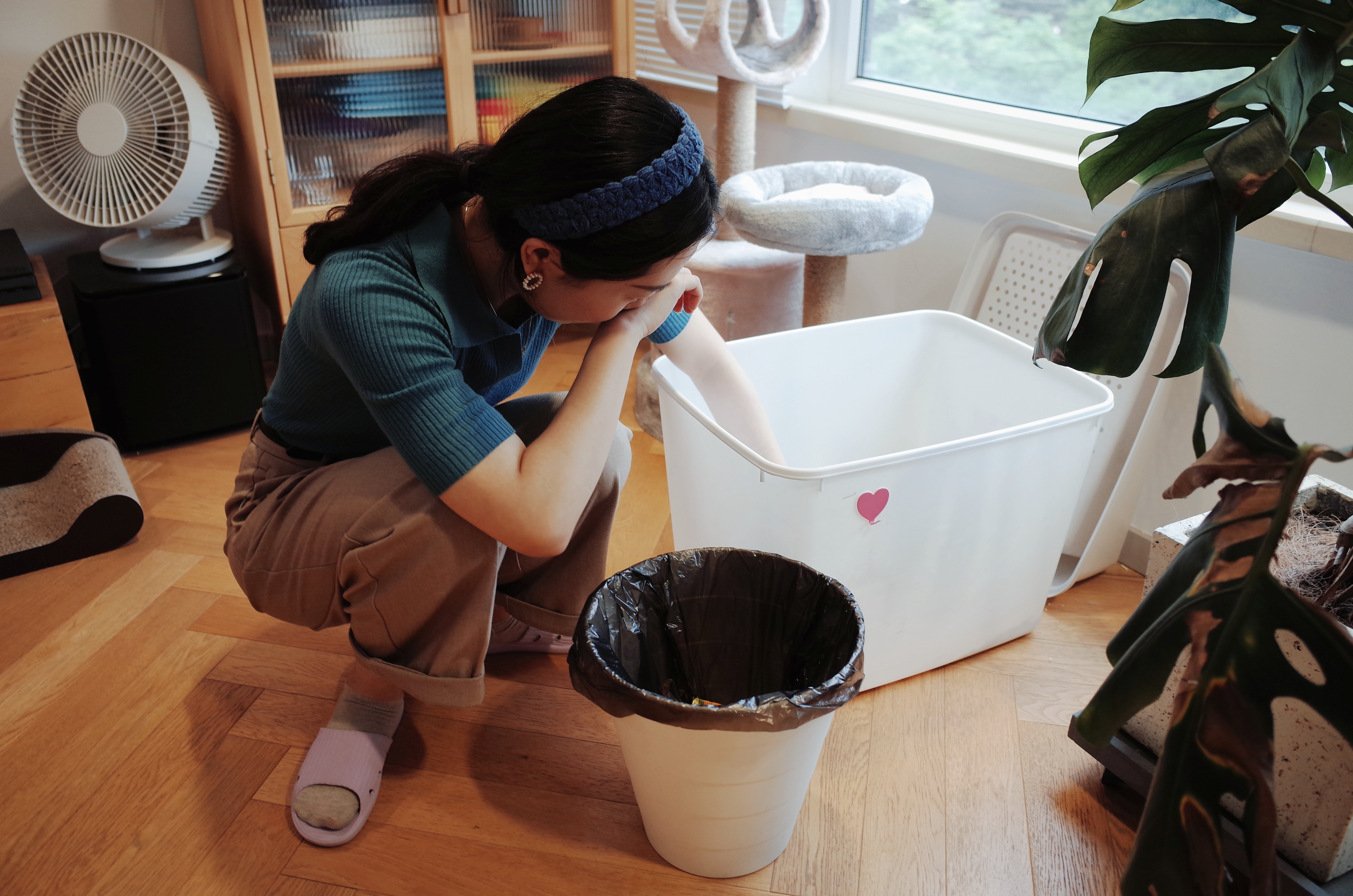 New product evaluation of LG a9k vacuum cleaner，Furniture designer almond vegetable head，