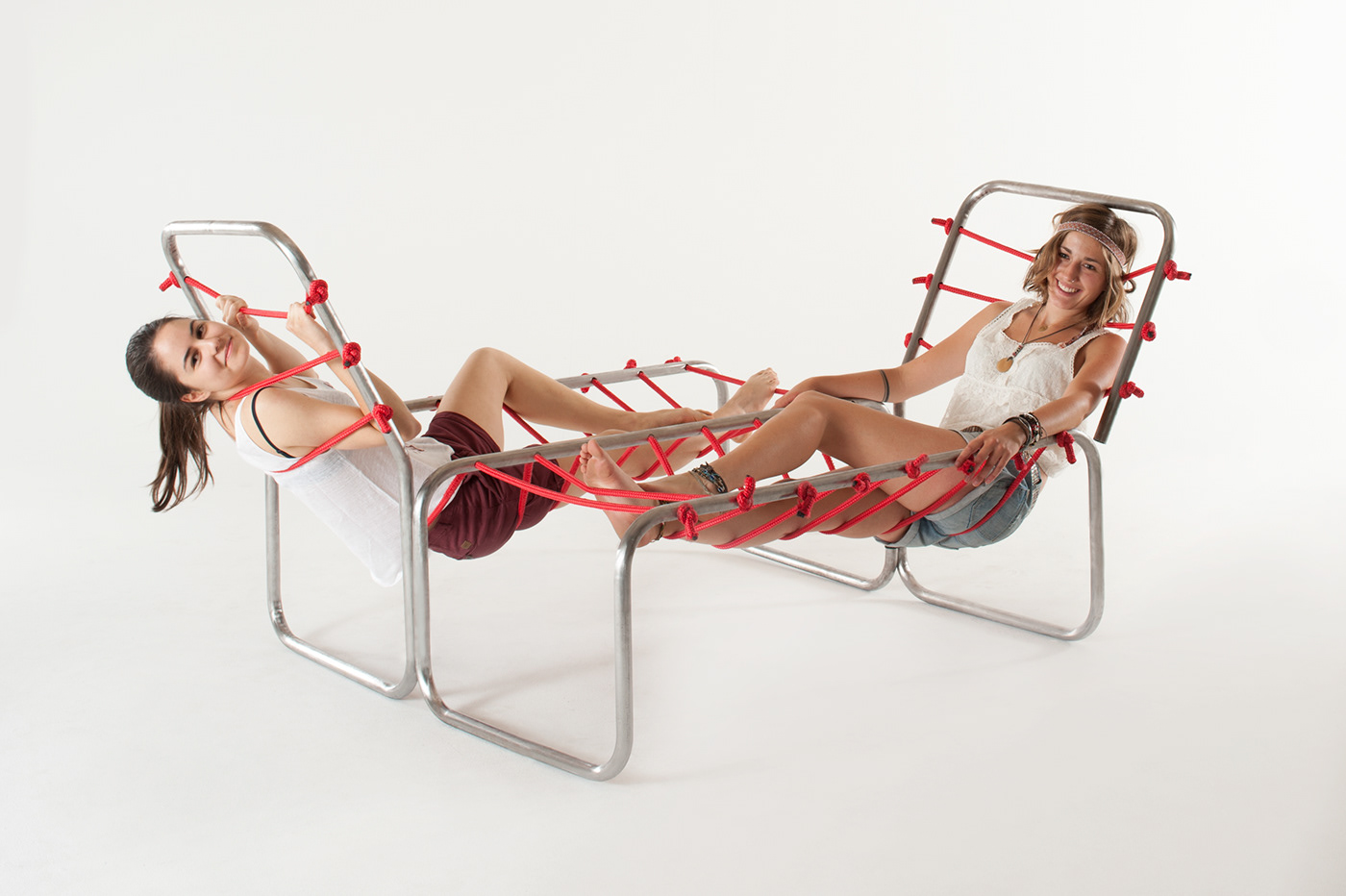 Outdoor furniture，chair，Equilibrium，industrial design，