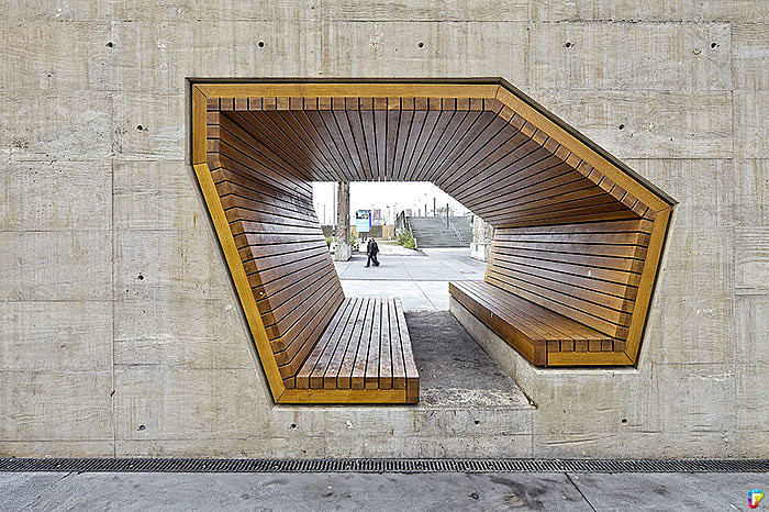 originality，bench，Human body curve，street，