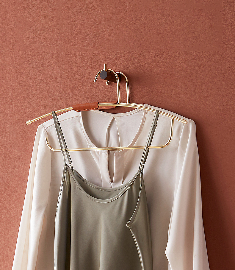 coat hanger，