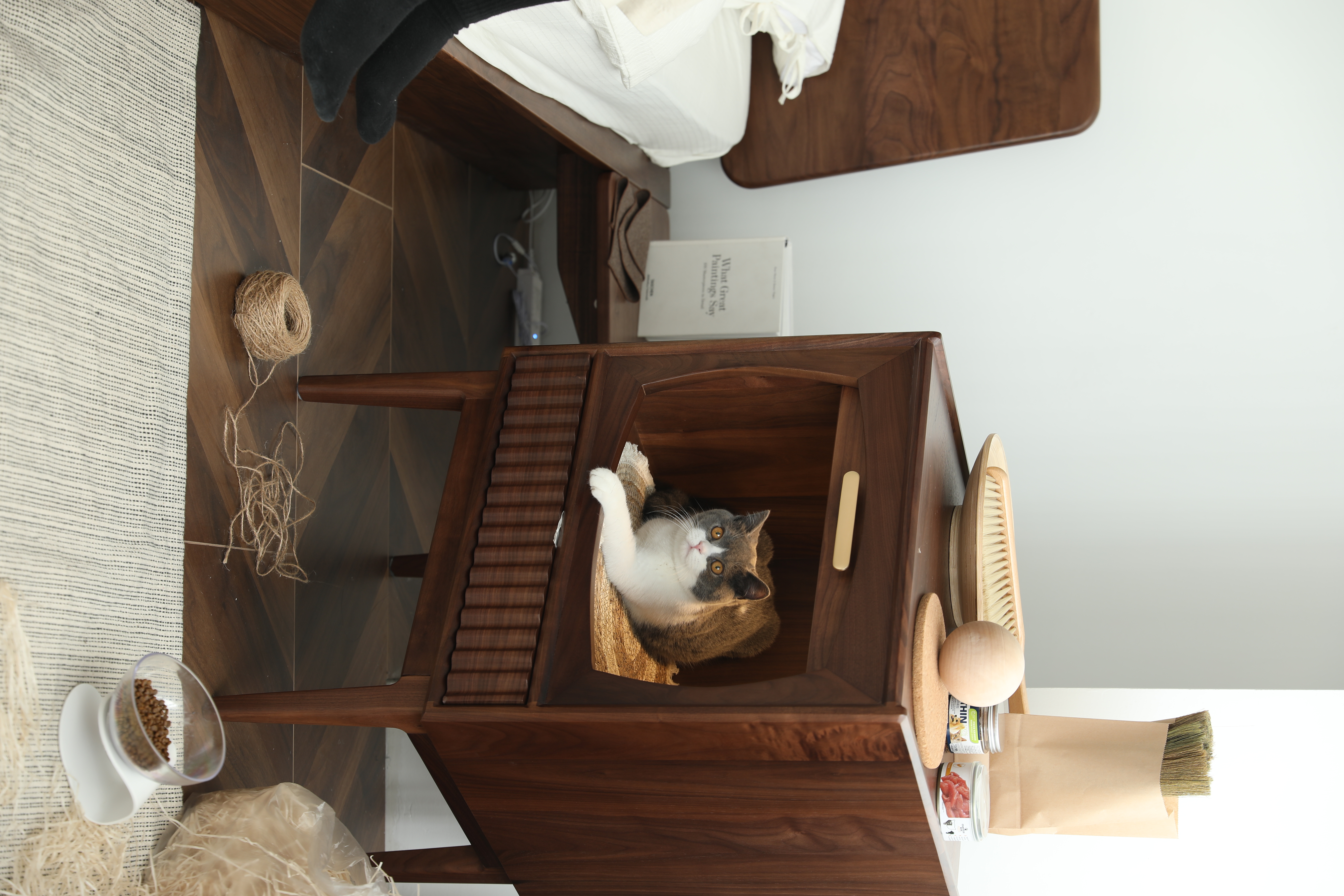 小电视猫柜为喵喵设计的复古小边柜