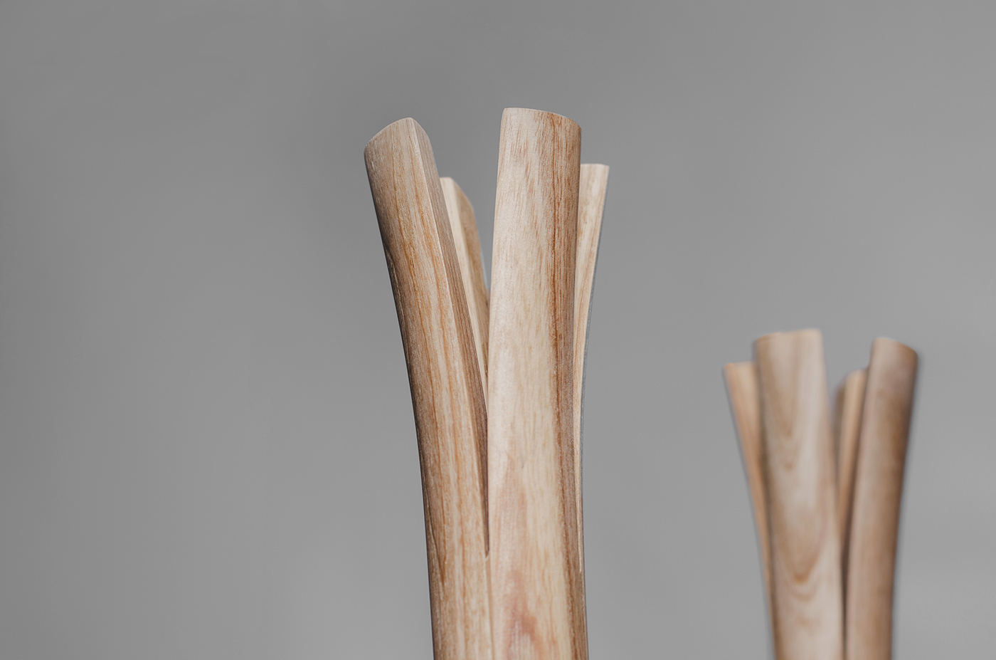 coat hanger，Flowers bloom，originality，wooden ，combination，