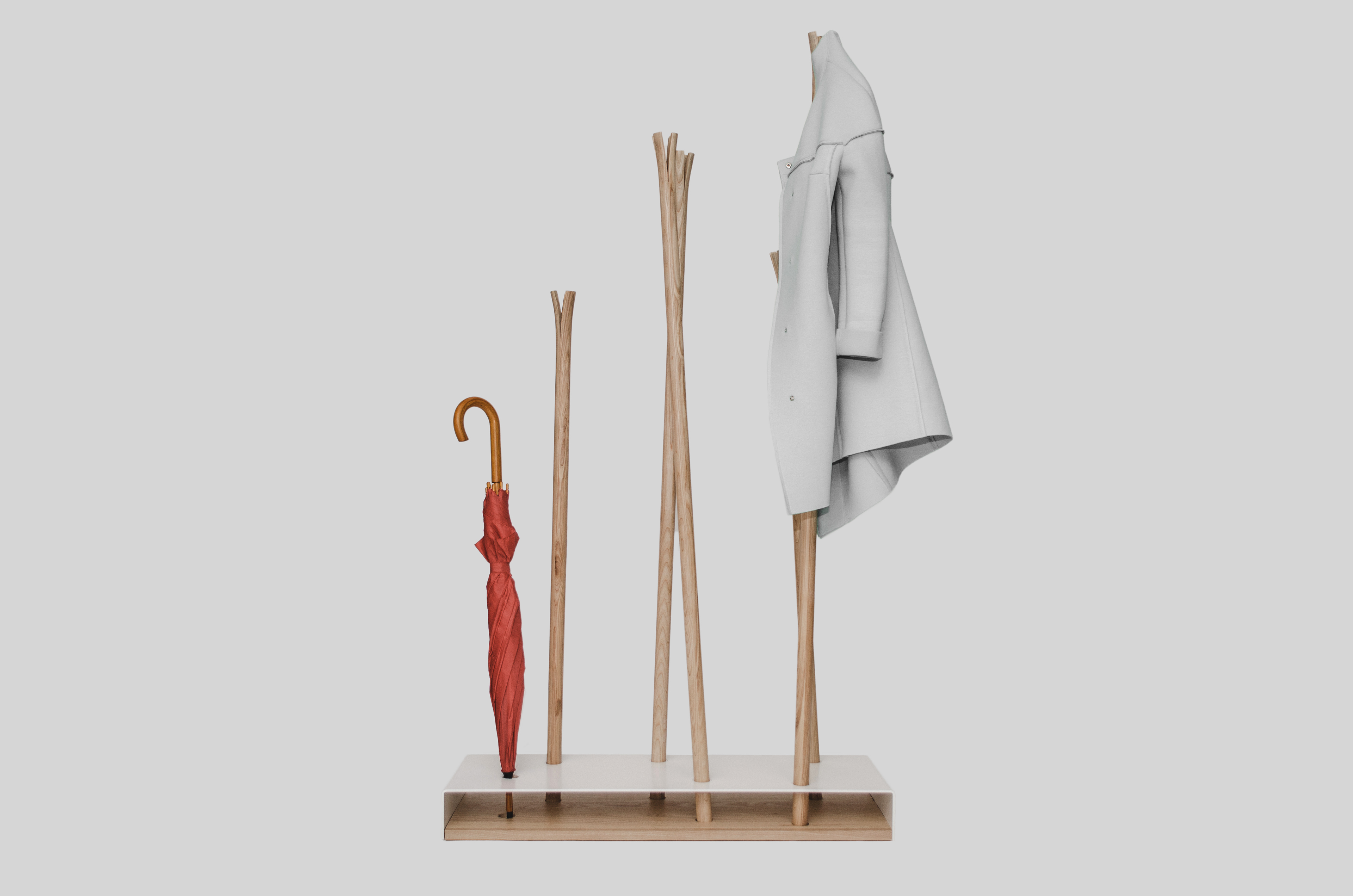 coat hanger，Flowers bloom，originality，wooden ，combination，