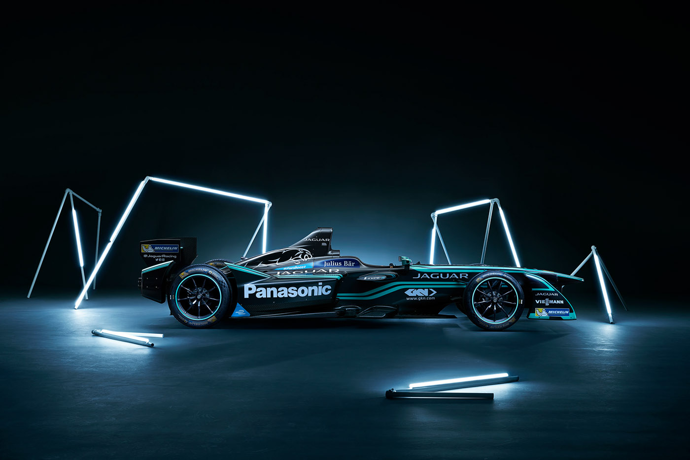 racing，traffic，Panasonic，Cool，