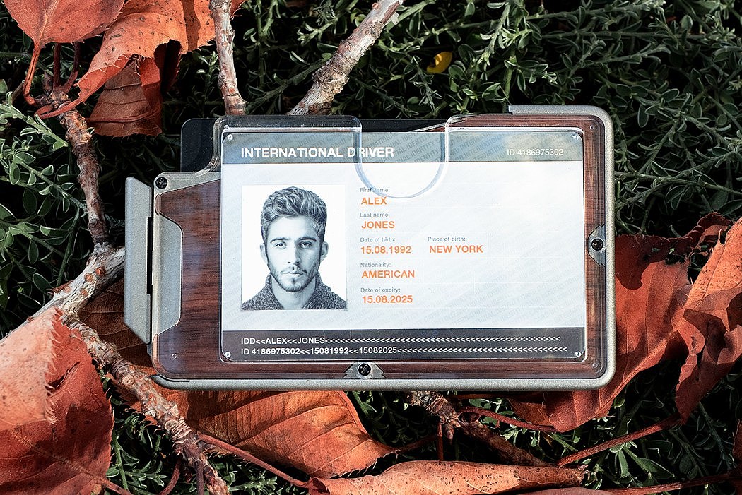 Phantom R，wallet，Leatherwear，