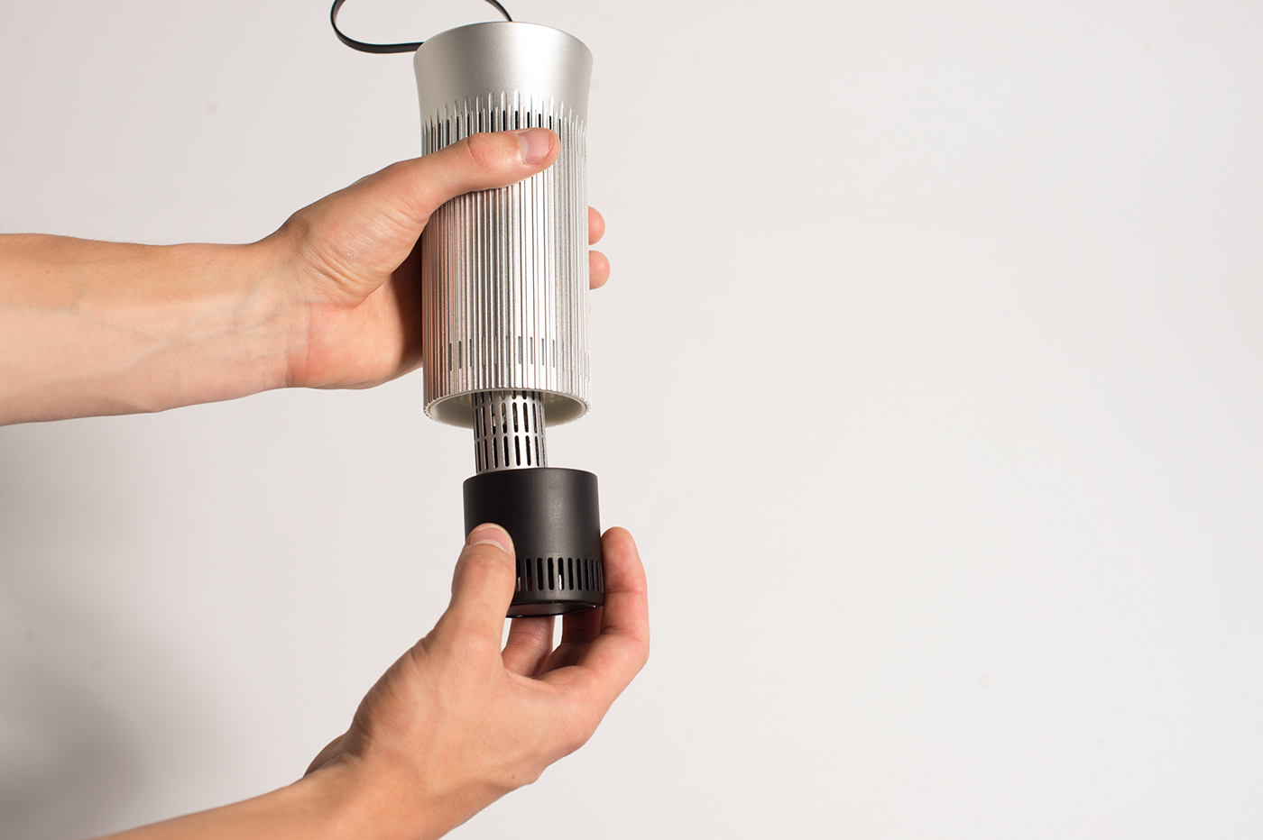 LUX，Vehicle air purifier，volume，Portable，intelligence，