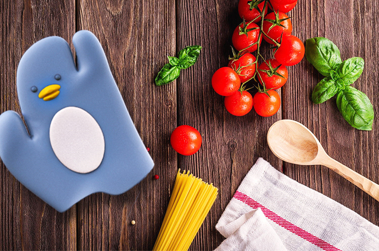 Hej，Hyemin Bae，lovely，interesting，glove，heat insulation，