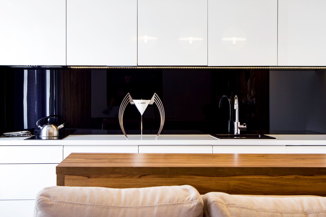 white，black，machine，brew，Coffee，PURIST，