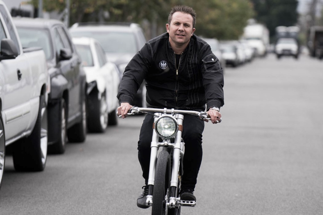 motorcycle，Captain America，Phoenix Bicycle，light，Simplicity，