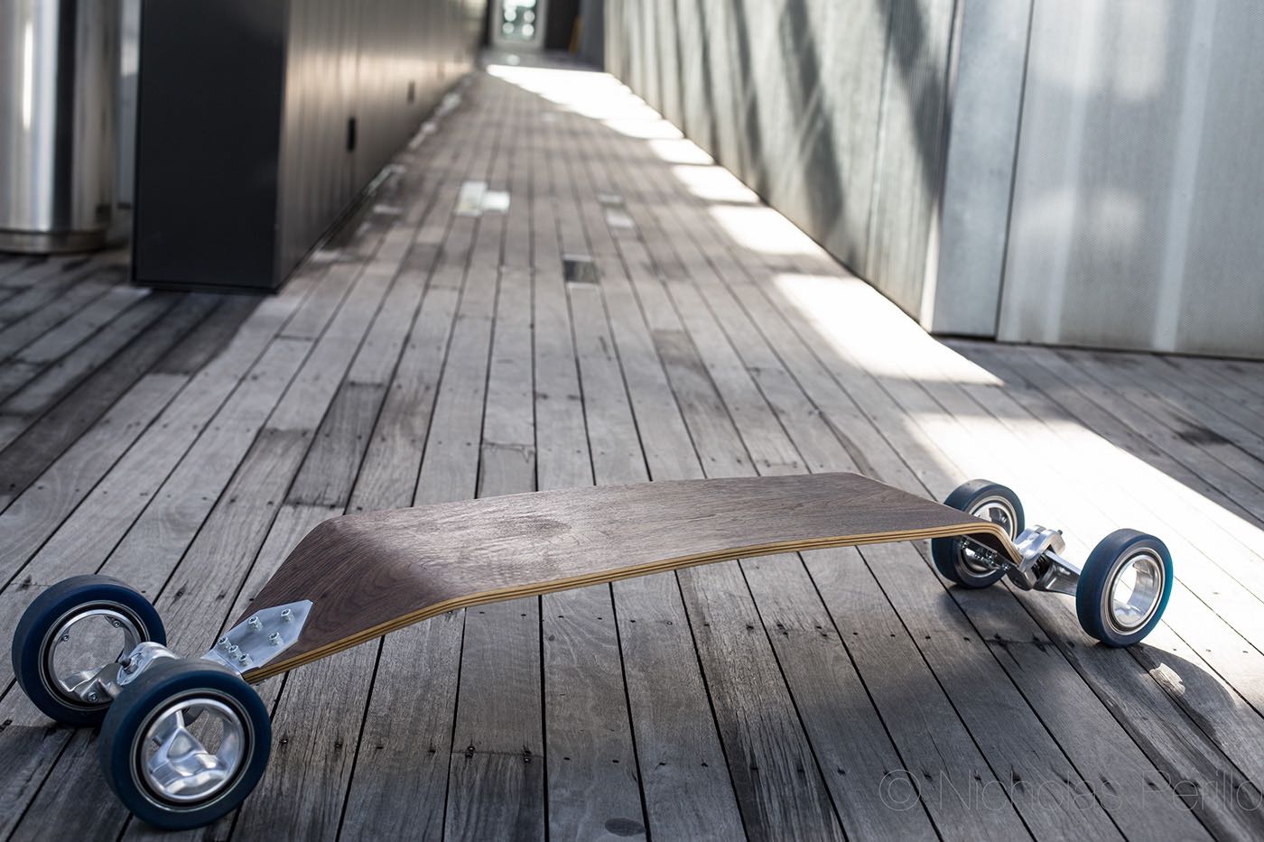 Black walnut，tradition，Skate，Green，