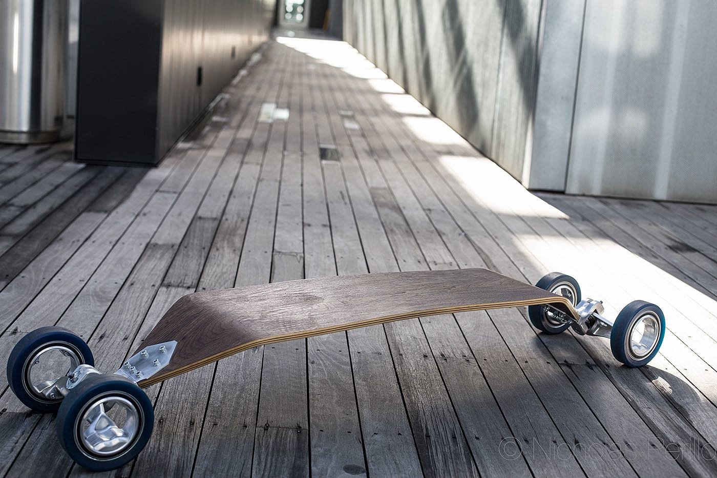 Black walnut，tradition，Skate，Green，