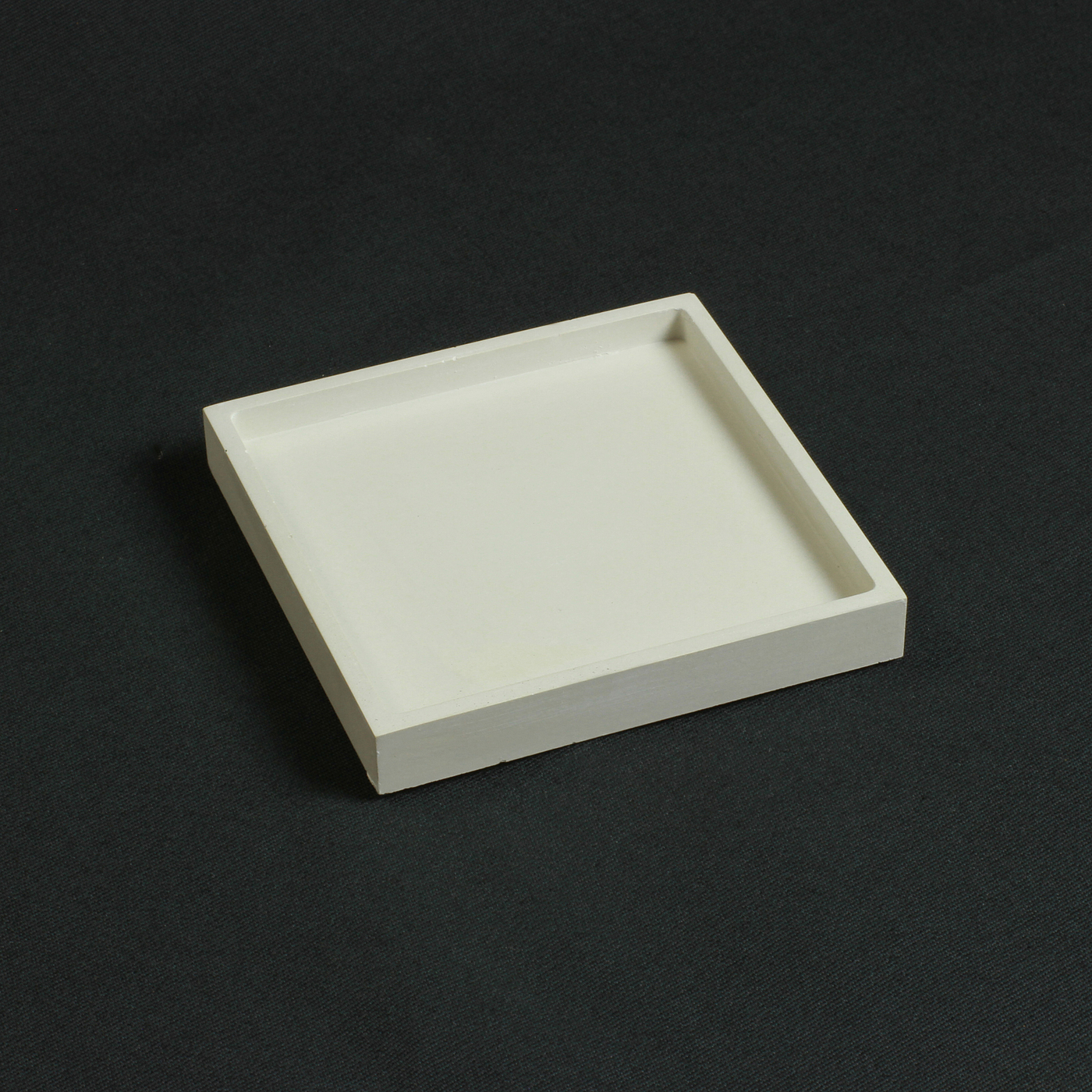 Cement flowerpot bottom support / sundry tray，