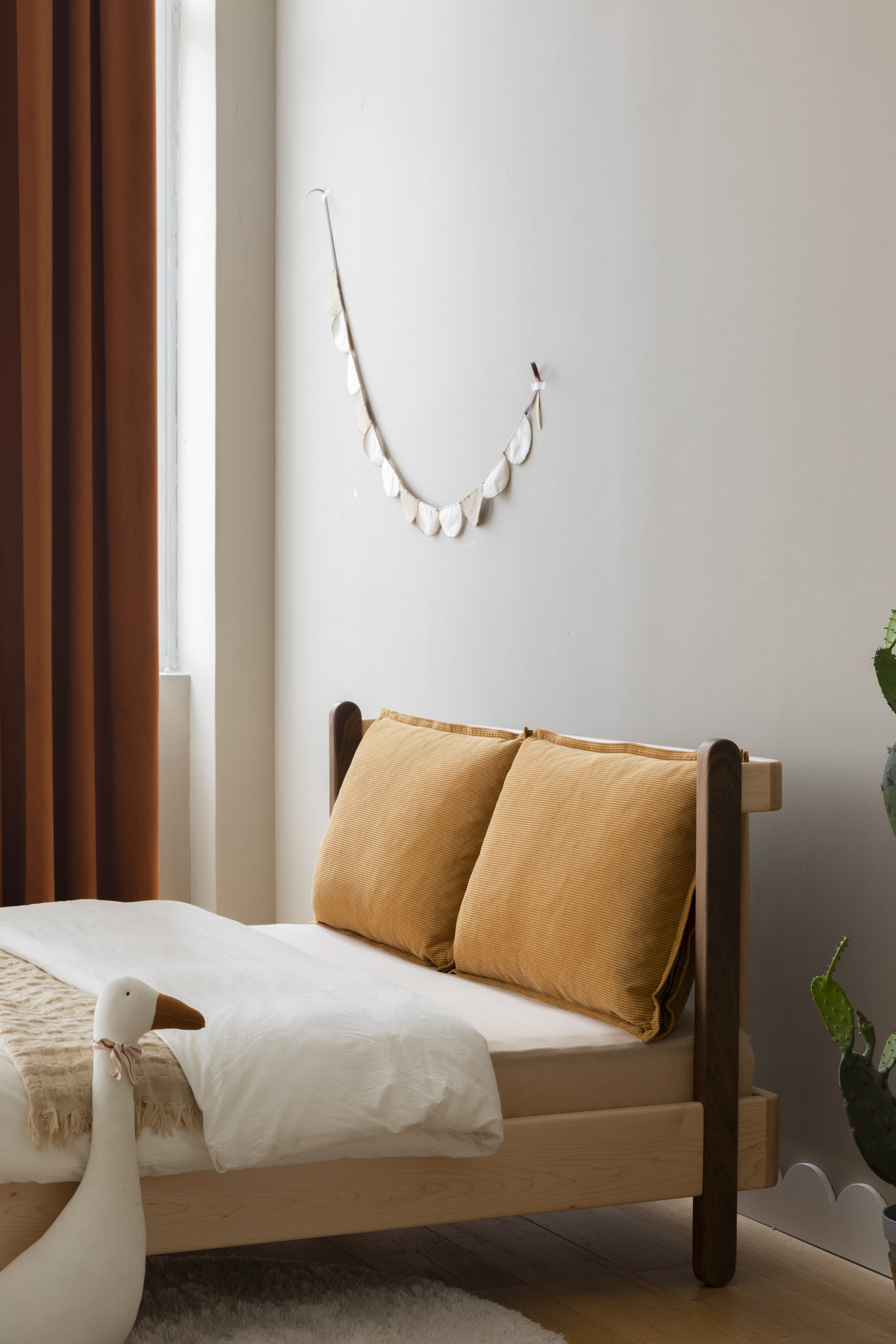 Children's furniture，Children bed，Solid wood bed，Soft bag bed，Maternal and infant products，Original furniture，furniture design ，