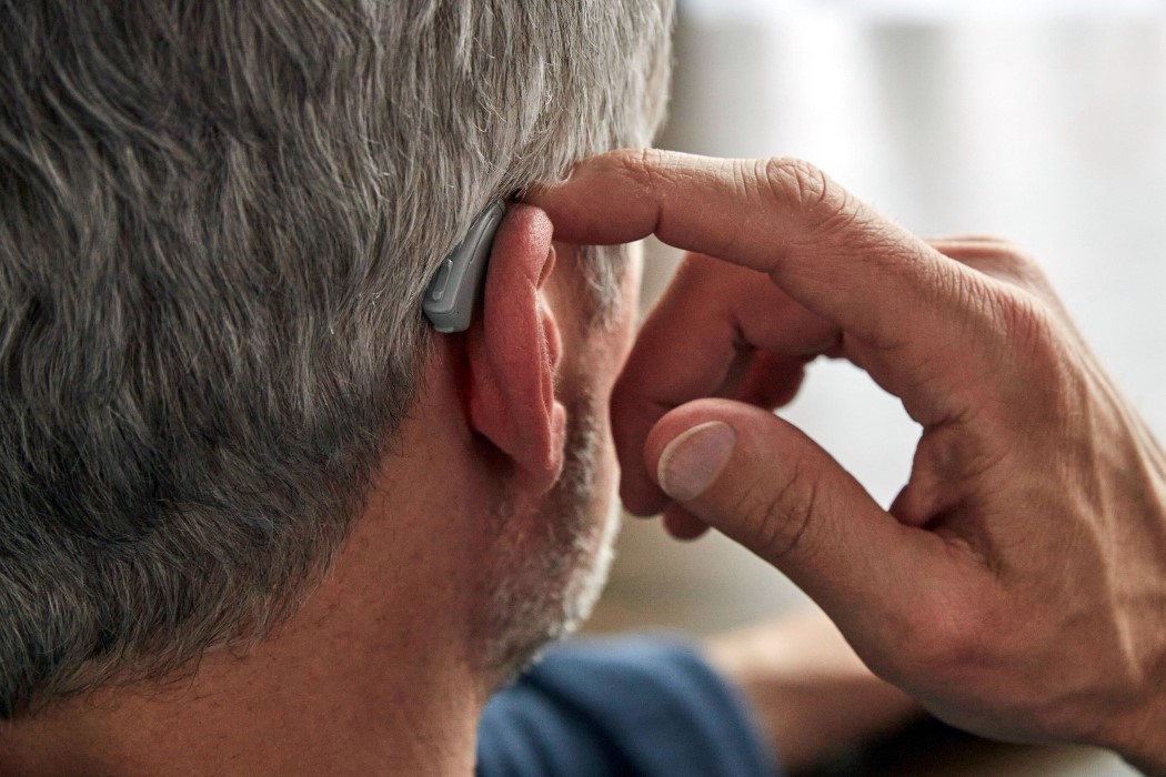 deaf-aid，SoundControl，interactive，control，Wear，