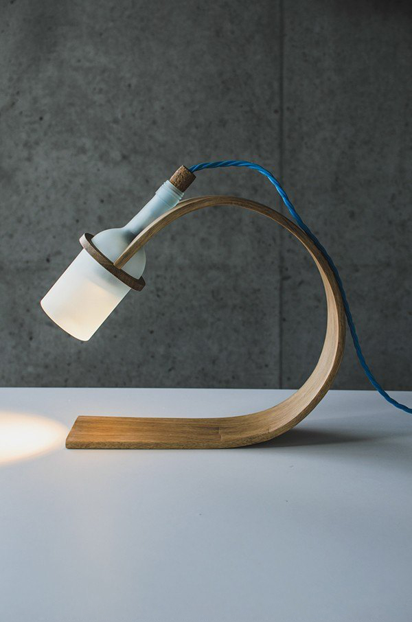 Creative table lamp appearance design，