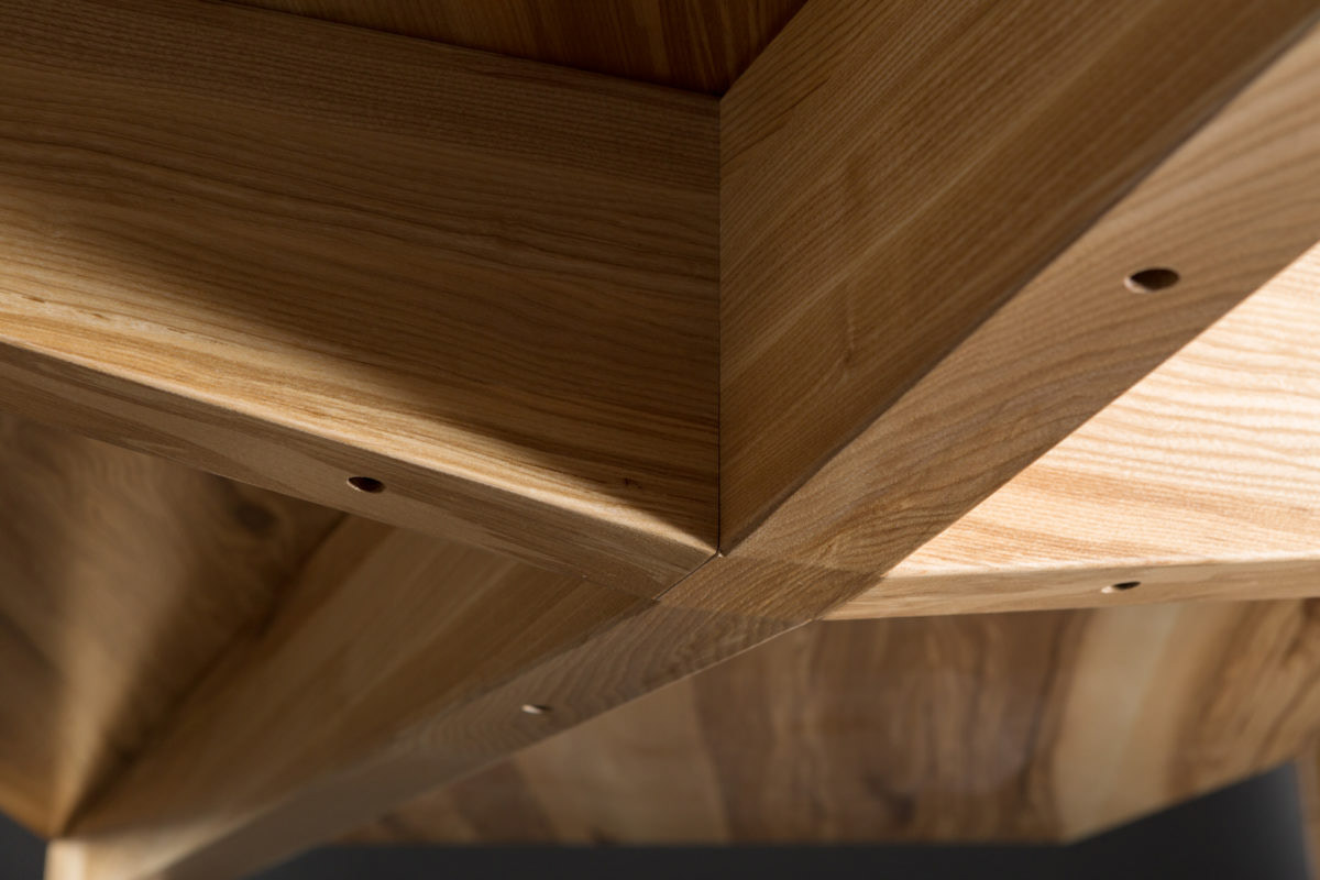 Table，wooden ，multi-function，practical，