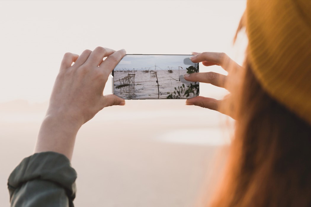 IPHONE 13，M1 chip，front camera ，