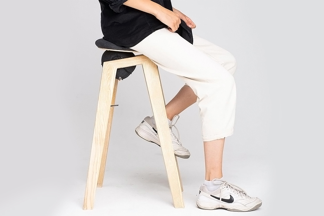 stool，black，Ergonomics，Say，comfortable，Minimalist design ，