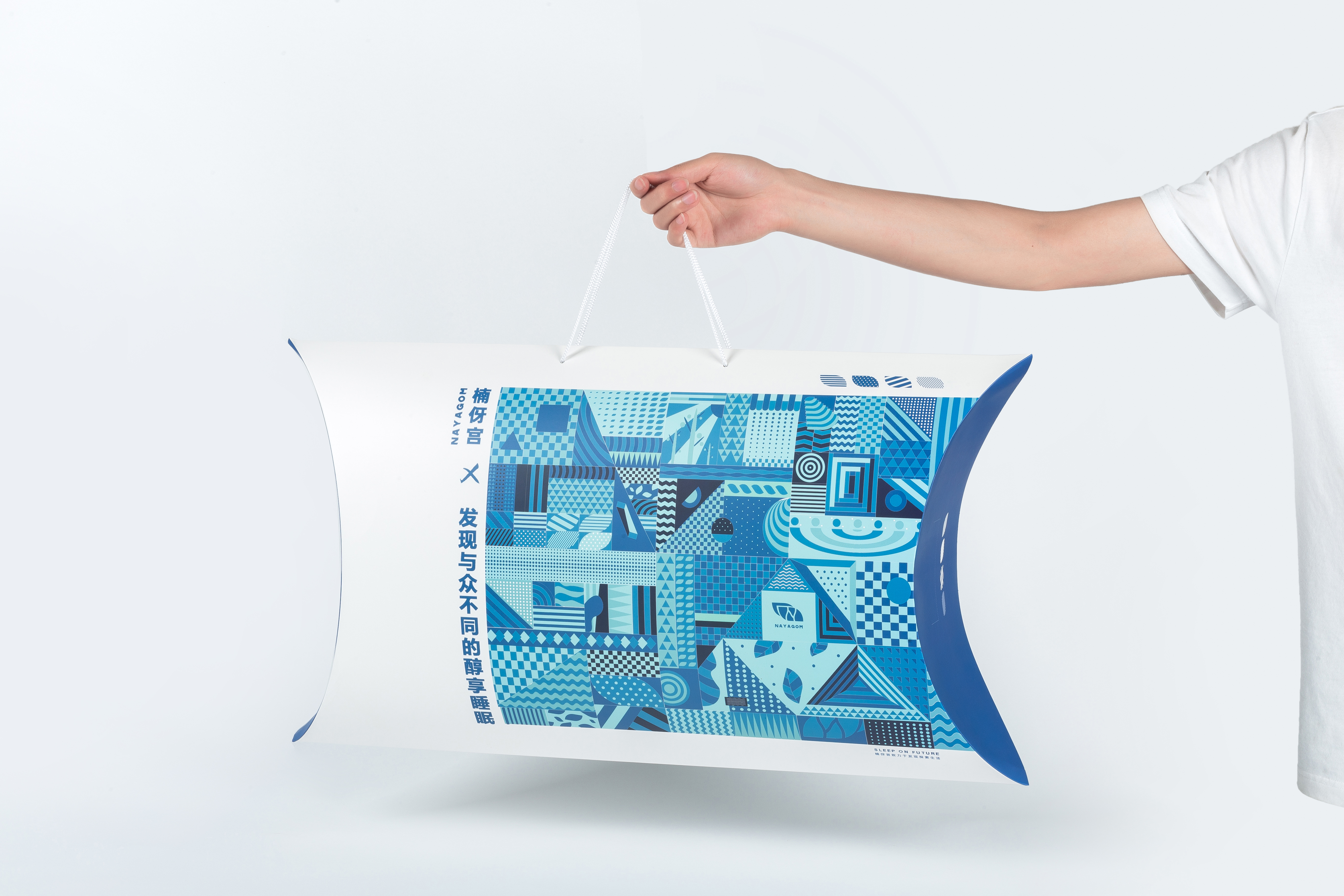 Latex pillow; packing design，