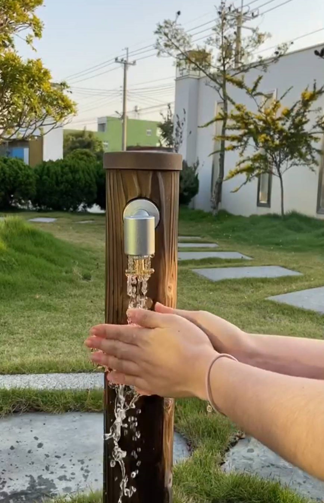 2020 CGD contemporary good design award，Liangpin sanitary ware，，water tap，