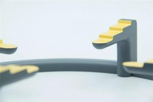 Folks，Storage bottle，Charging line，Escalator，Presbyopic glasses，