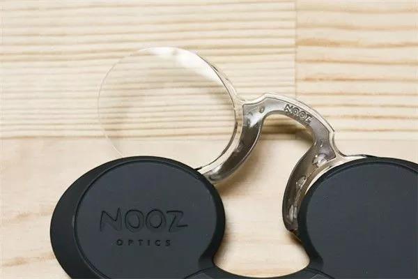 Folks，Storage bottle，Charging line，Escalator，Presbyopic glasses，