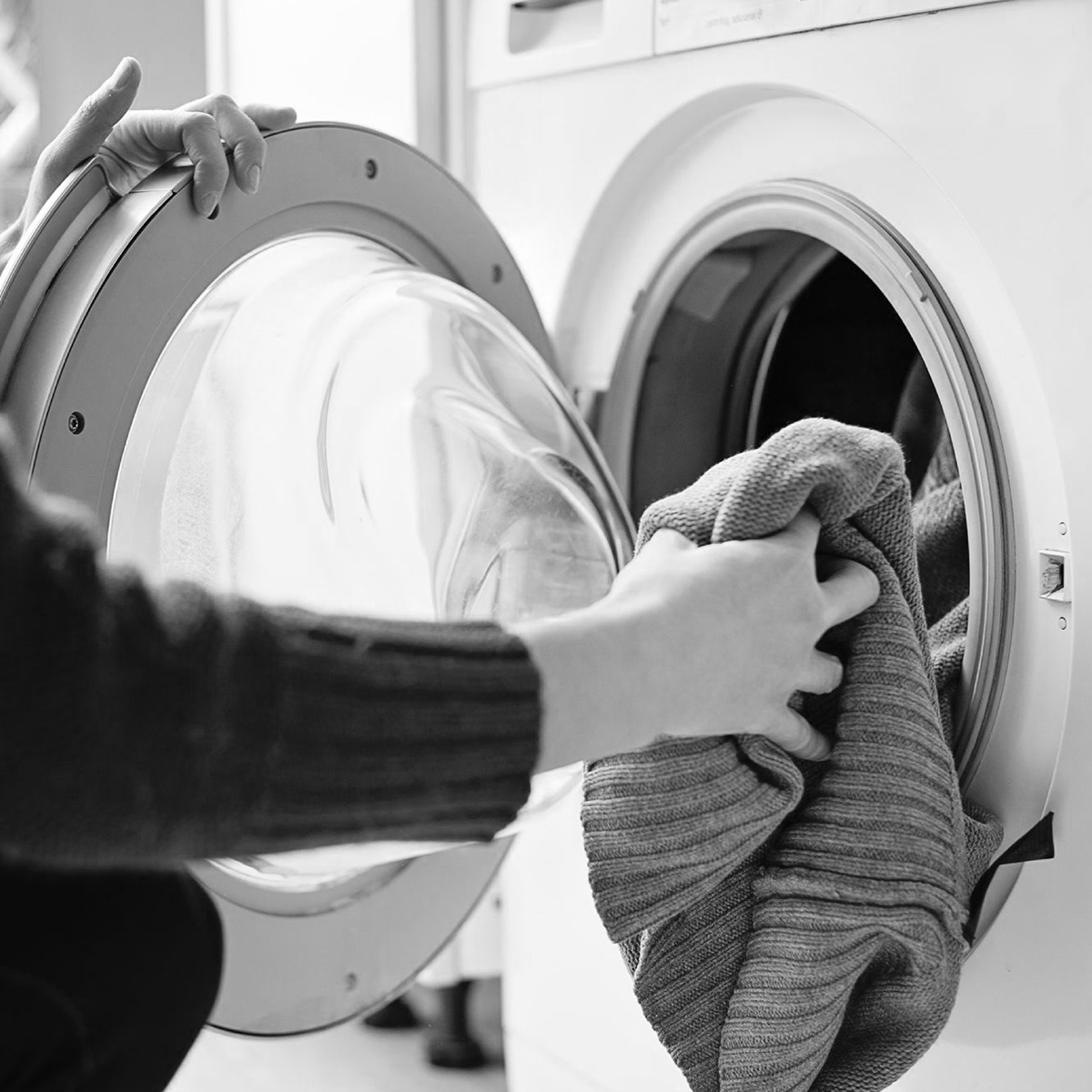 Washing machine，Free installation，HYUN YEOL SHIN，Inclined washing machine，white，