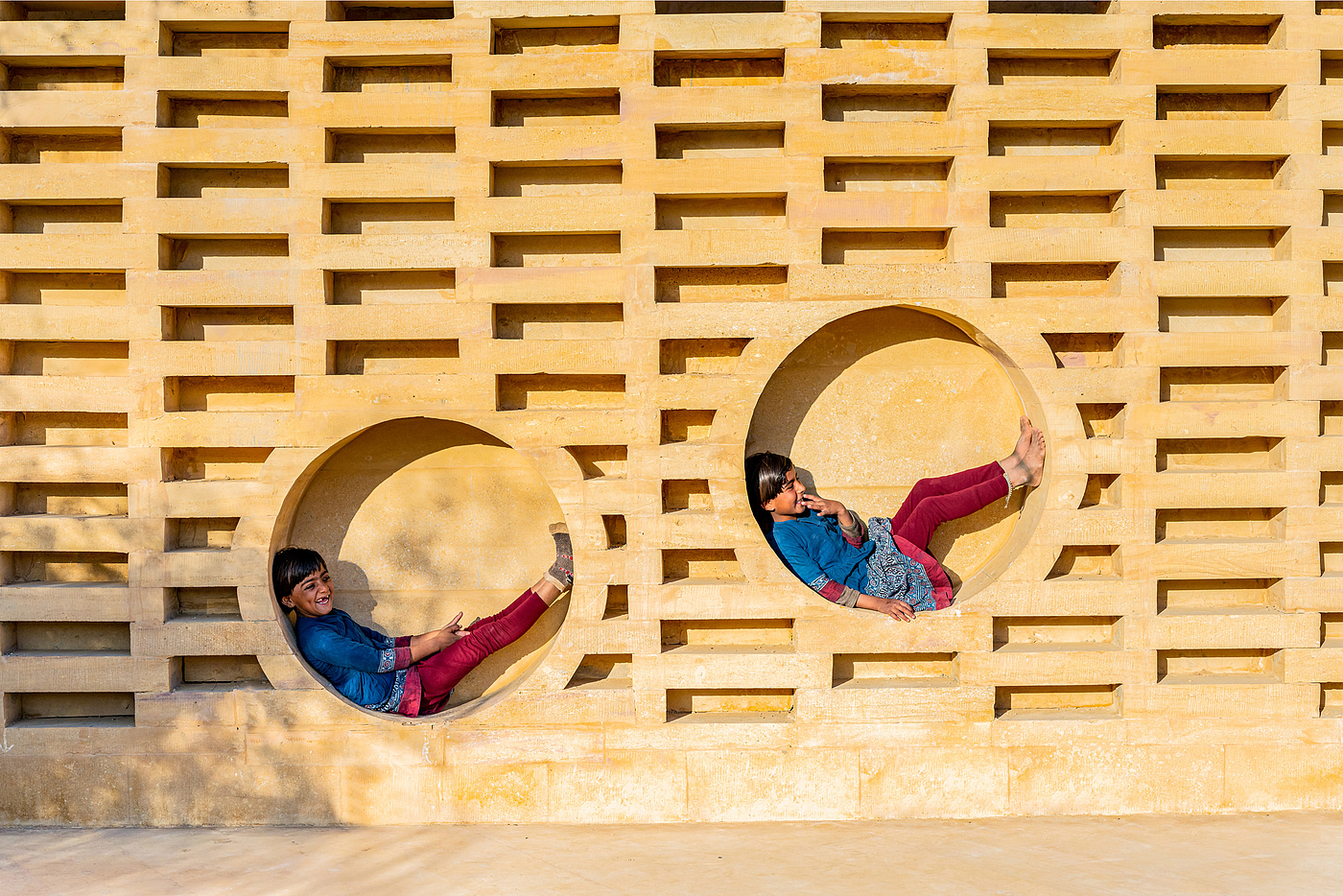 Girls' school，India，Sandstone，Thar desert，power，