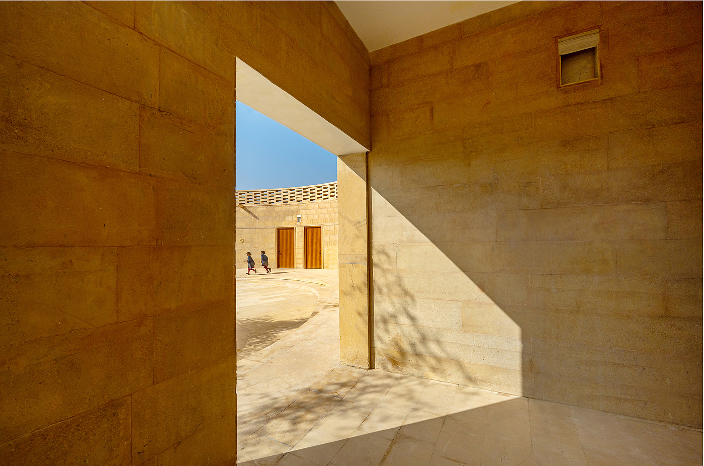 Girls' school，India，Sandstone，Thar desert，power，