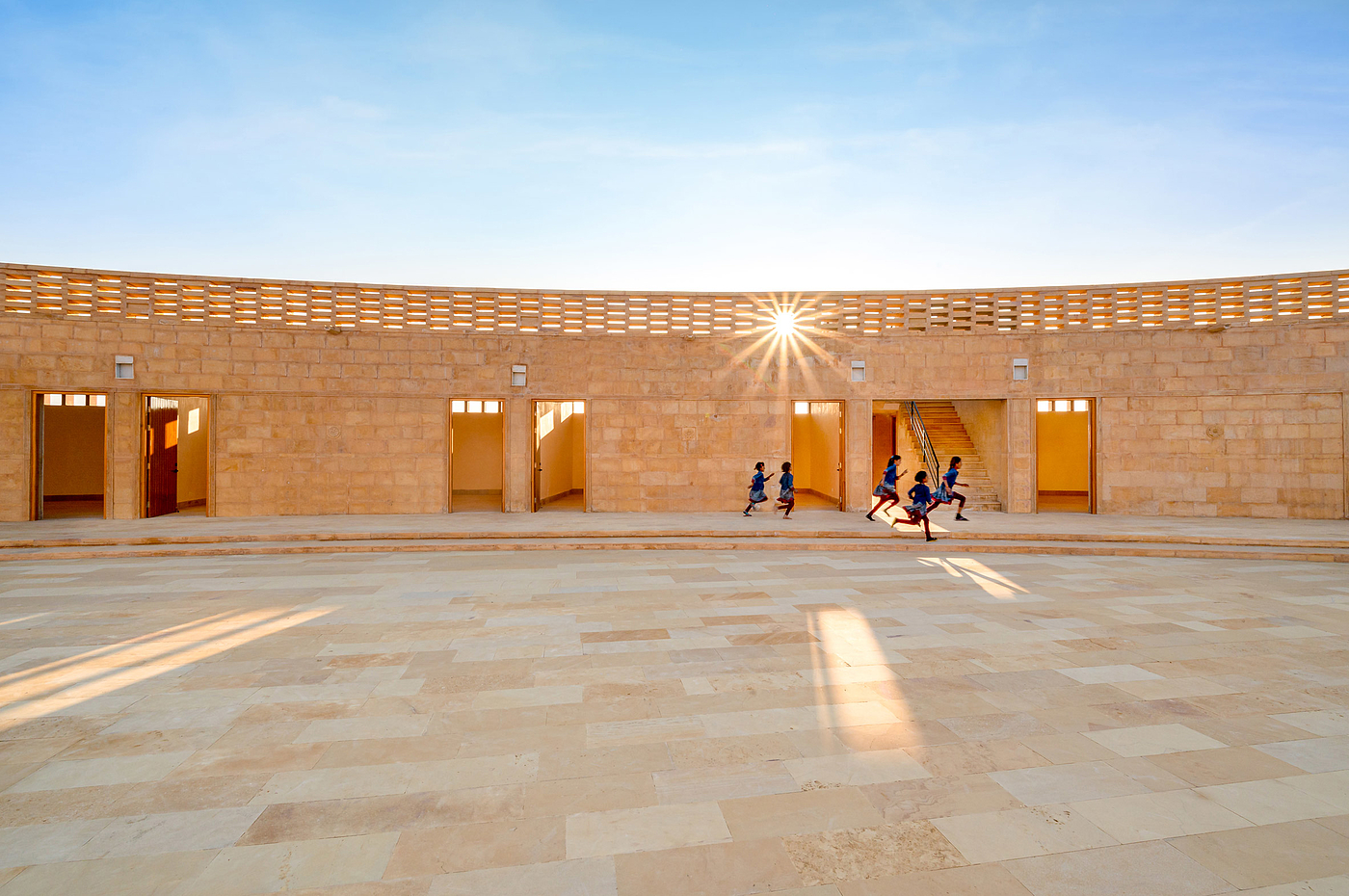 Girls' school，India，Sandstone，Thar desert，power，