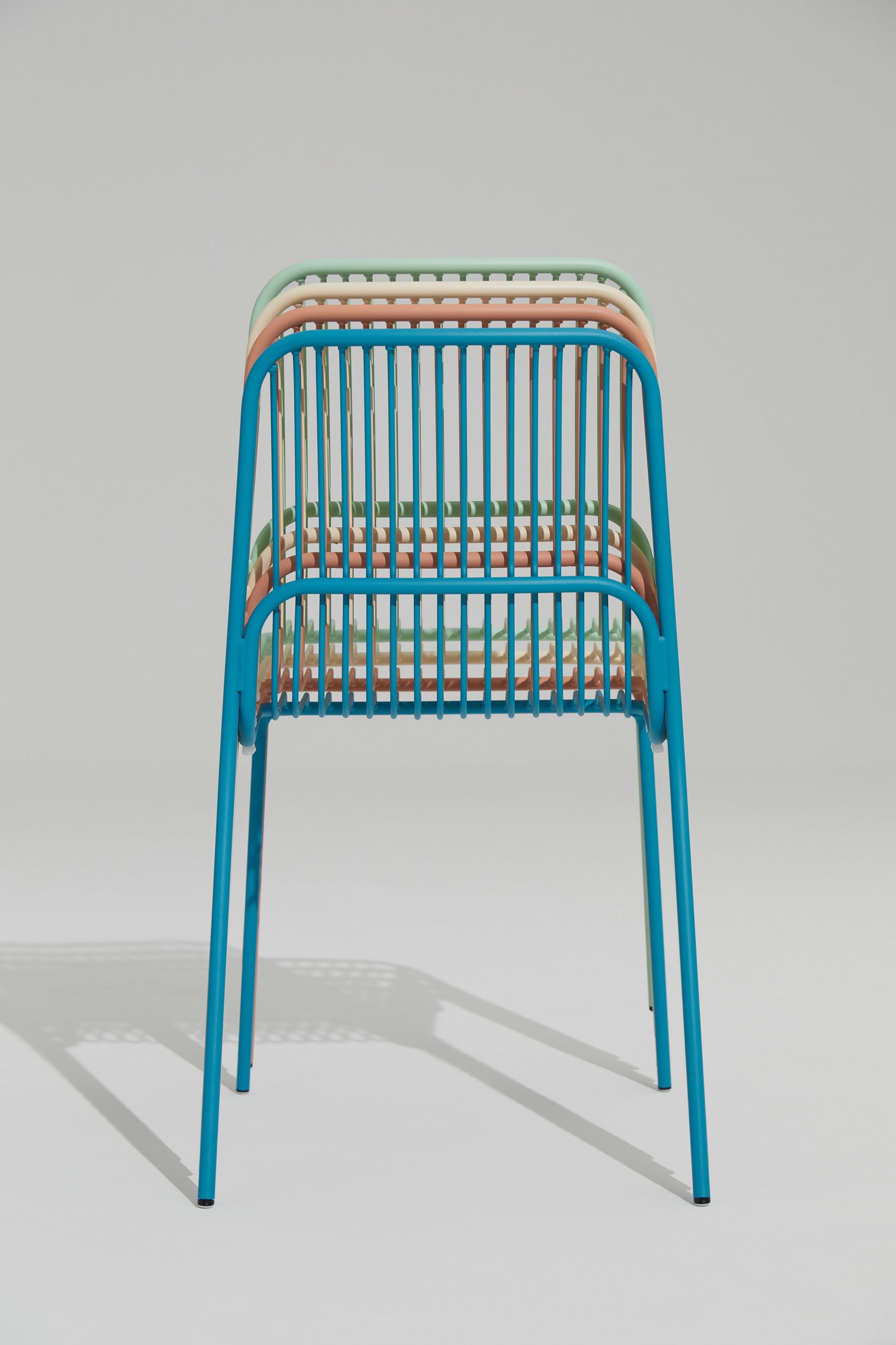 chair，outdoors，chair，