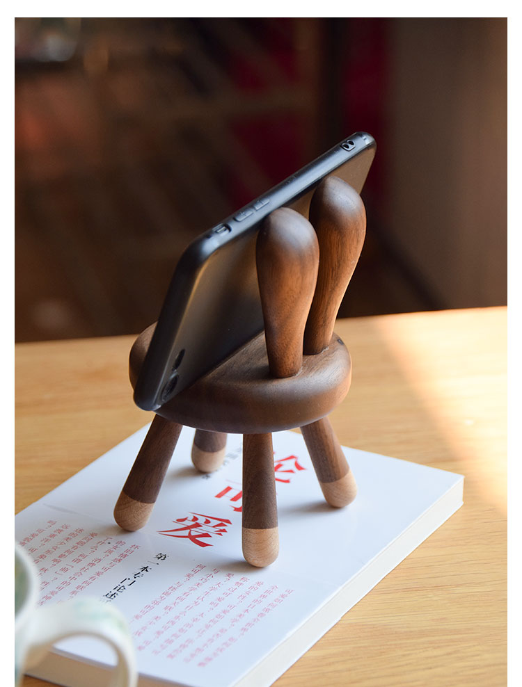 Handmade，Wooden ，Wooden mobile phone rack，Cartoon mobile phone rack，Rabbit mobile phone rack，