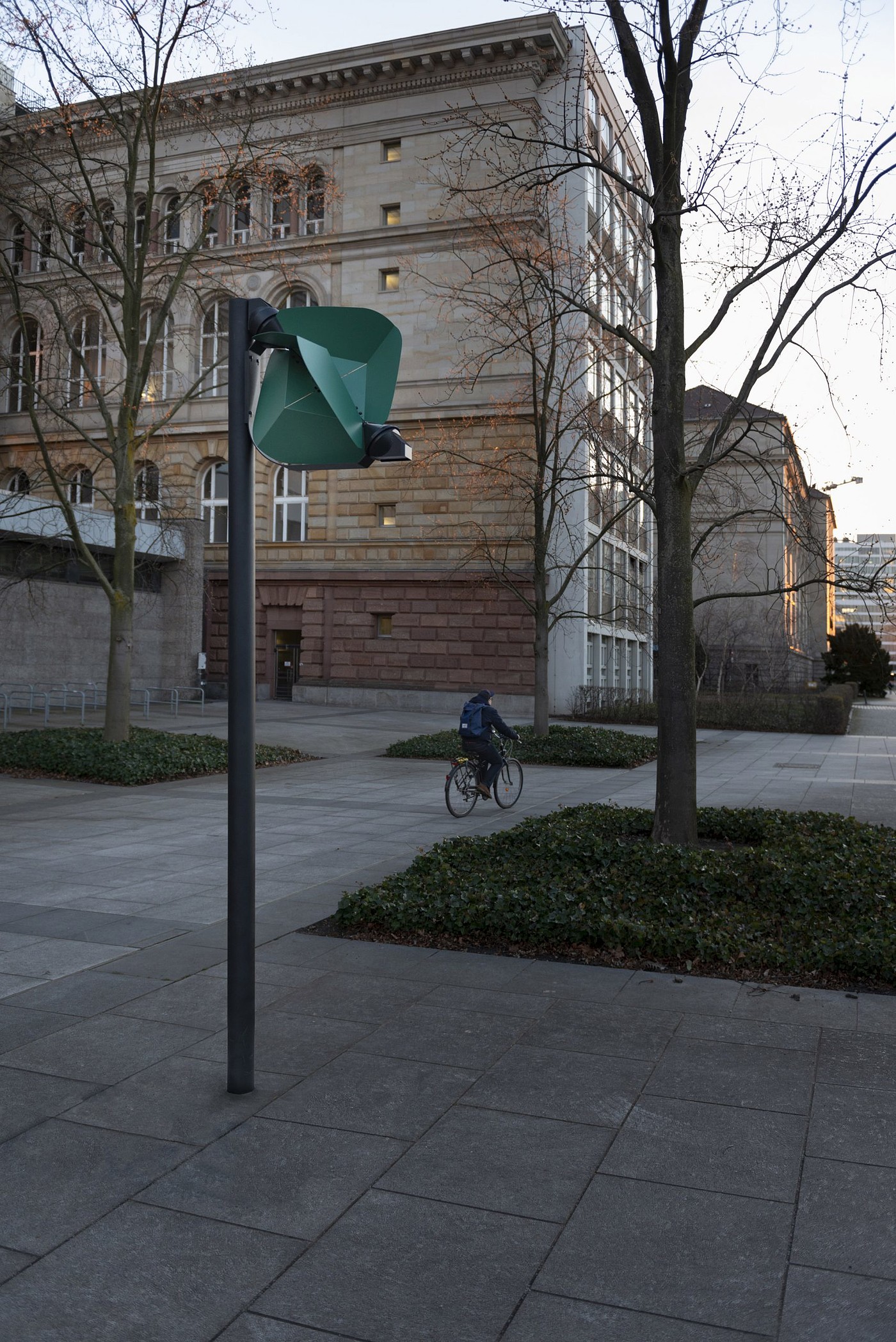 Papilio，The lamp post，street lamp，sustainable，