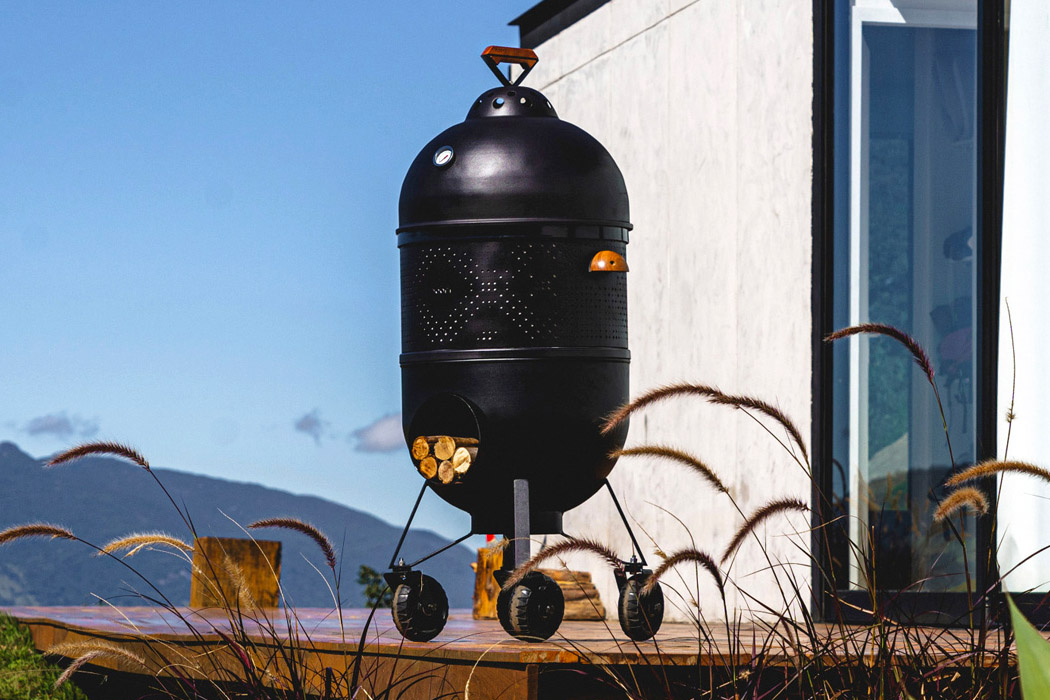 Young people，Grill，Metal，