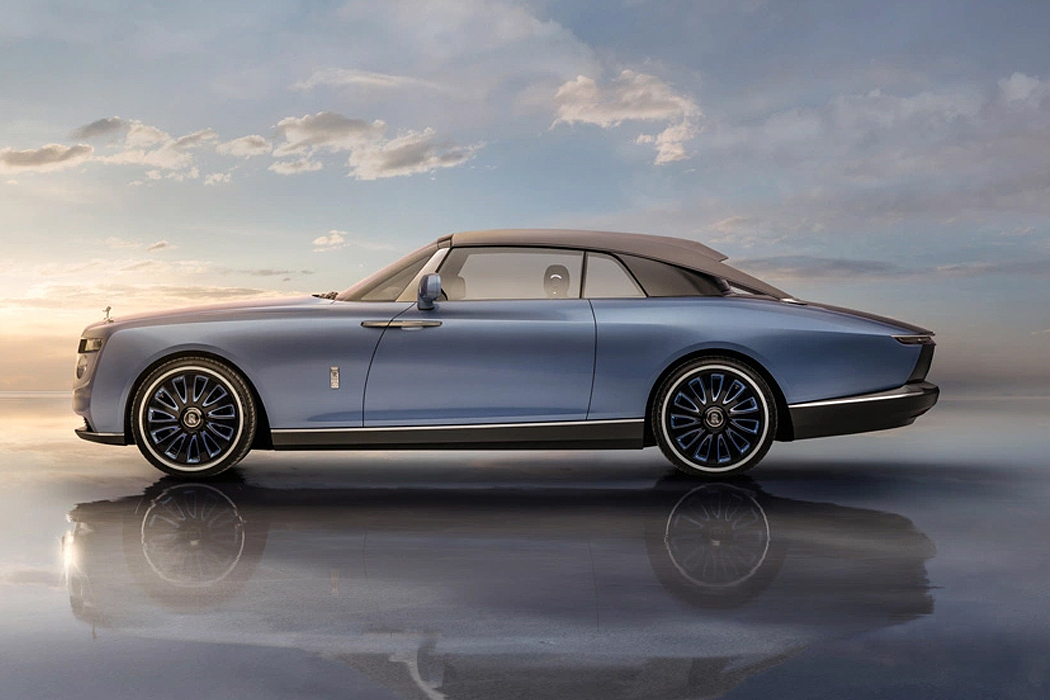 Sports car，Rolls-Royce，luxury，Double door，