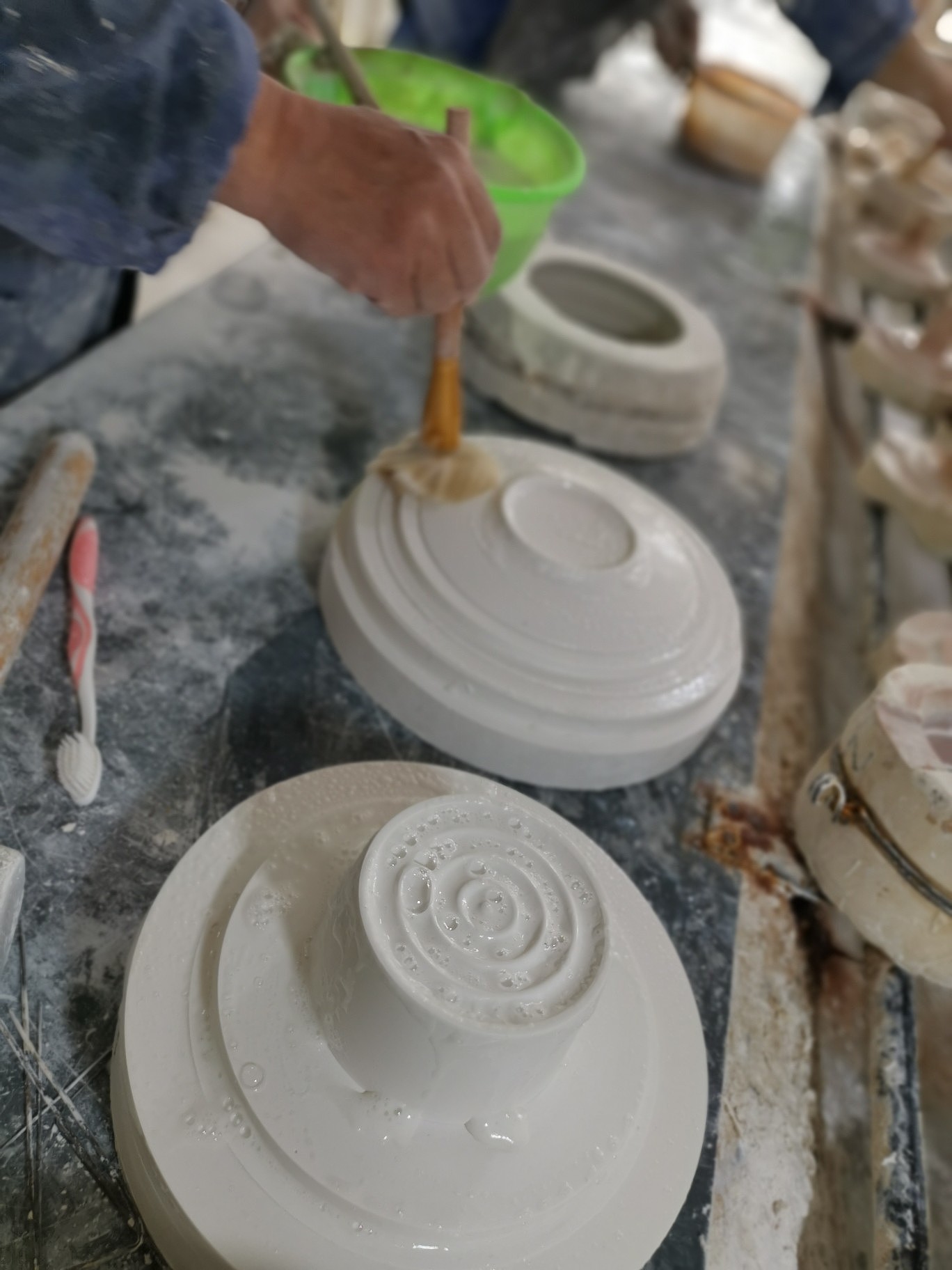 ceramics，