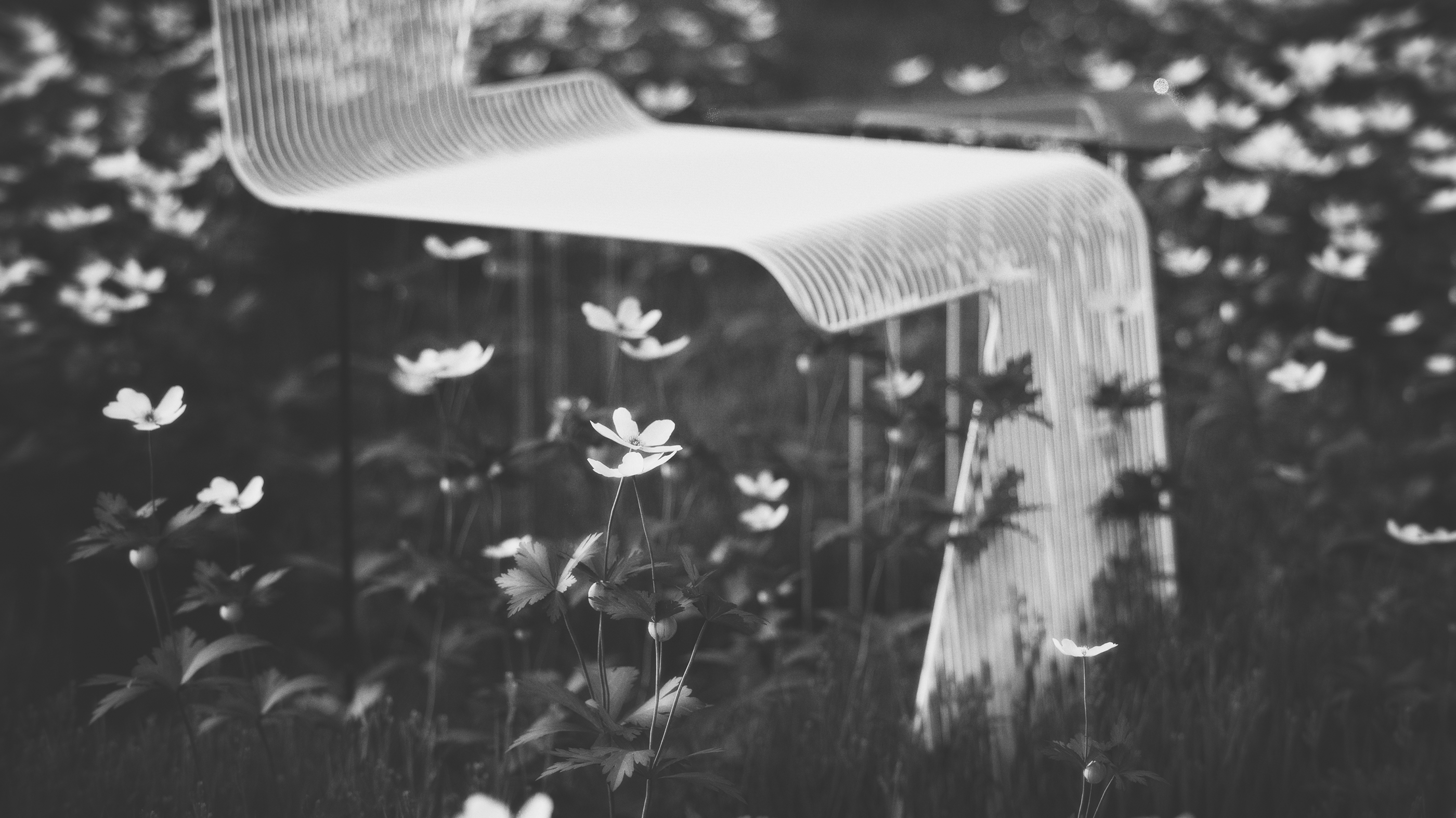 LIGHTNING CHAIR，chair，furniture，originality，