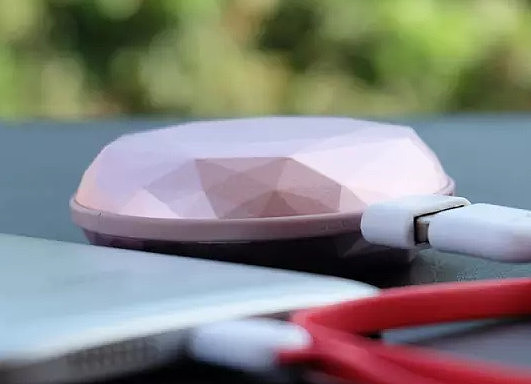 portable battery，Warm water treasure，multi-function，science and technology，