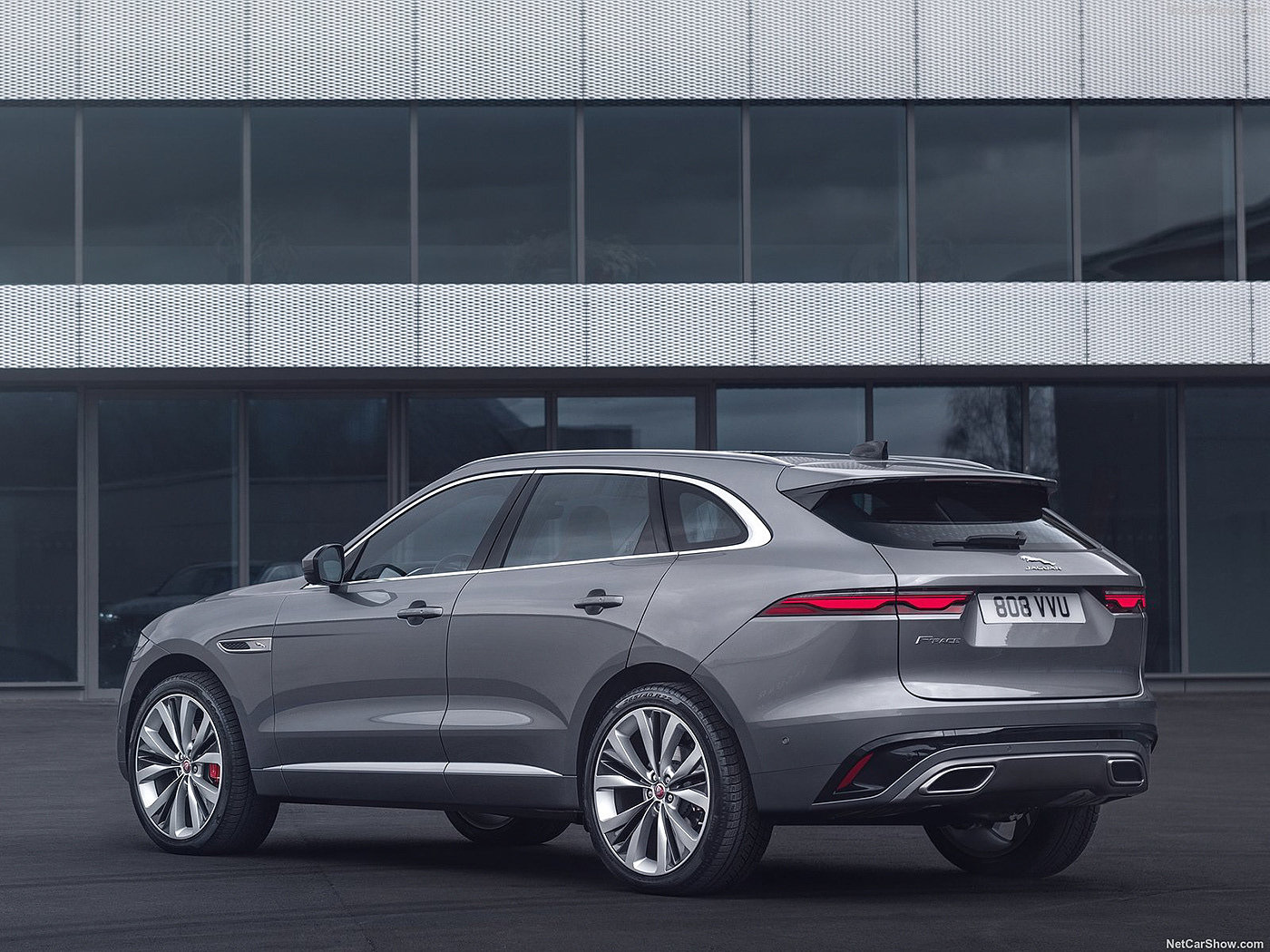 automobile，lighting，Jaguar，