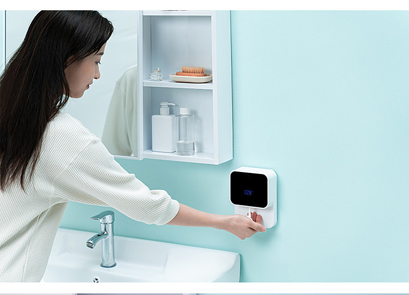 Wash mobile phone，Wall hanging，Soap dispenser，