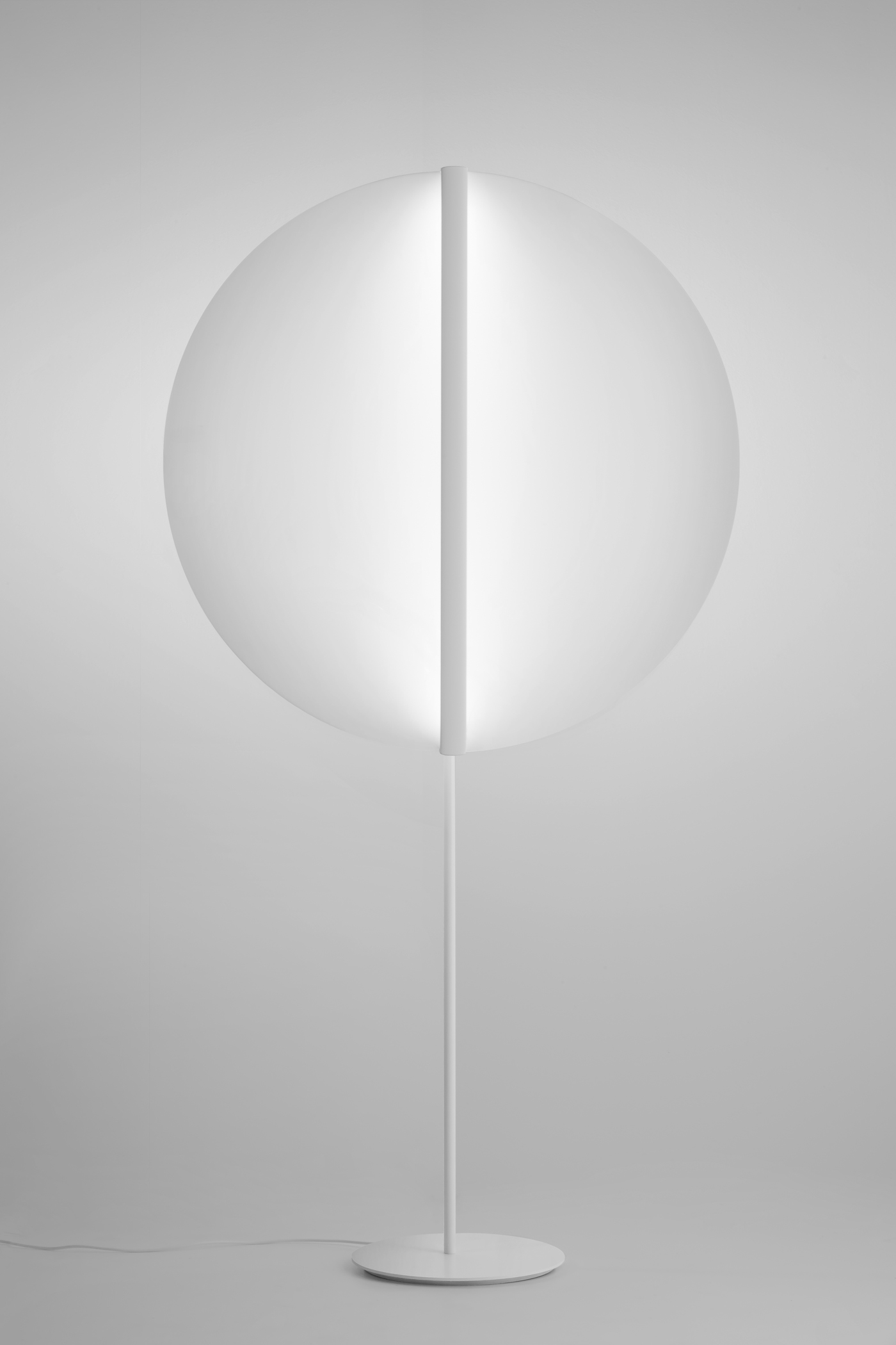 Lamp design，Creative design，Atmosphere lamp，milky white，Shield，