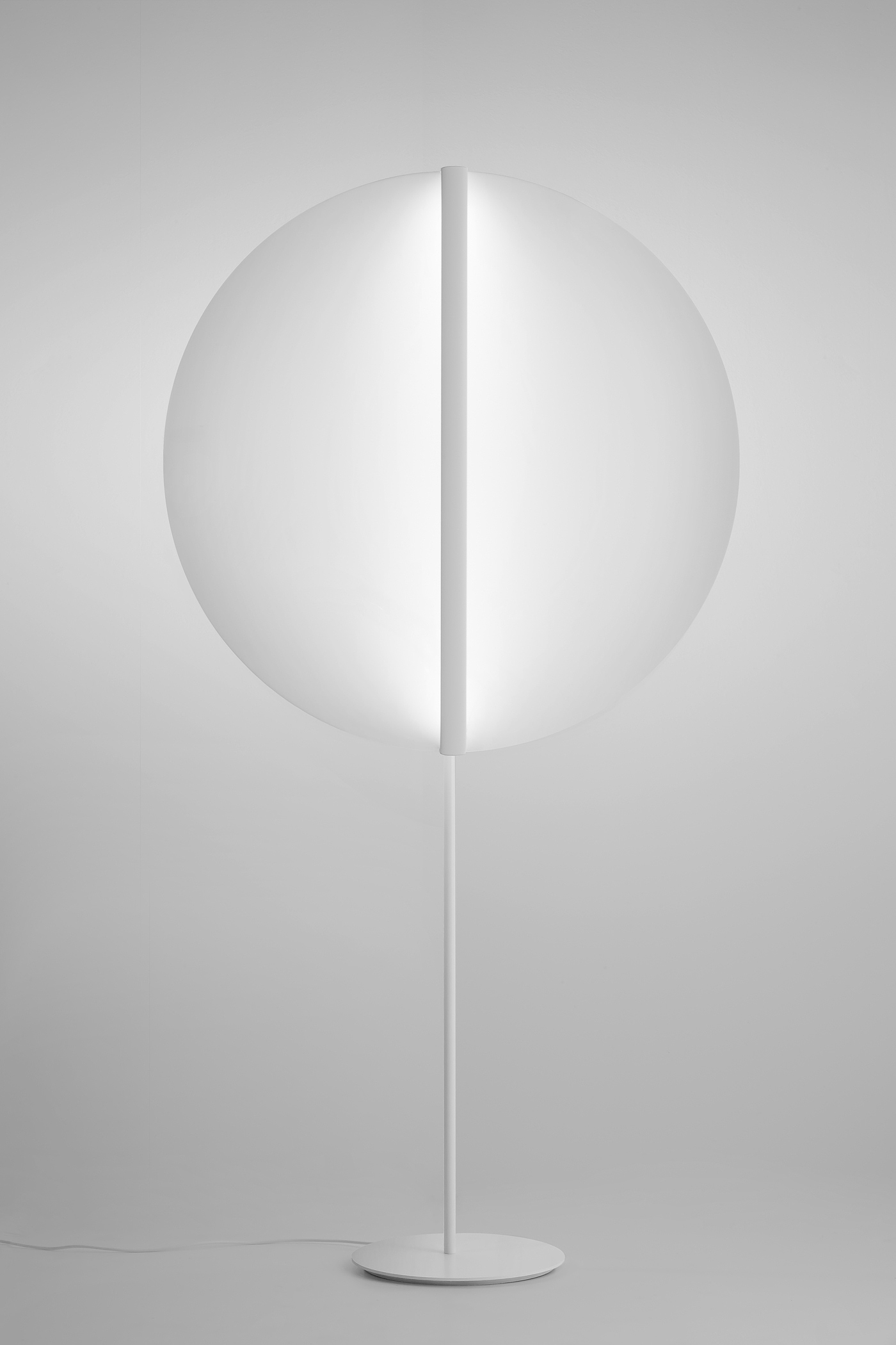 Lamp design，Creative design，Atmosphere lamp，milky white，Shield，