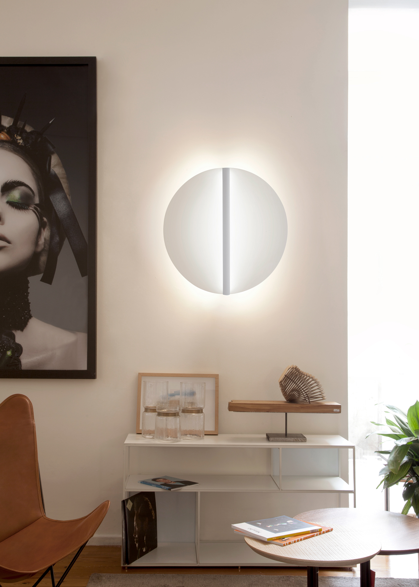 Lamp design，Creative design，Atmosphere lamp，milky white，Shield，