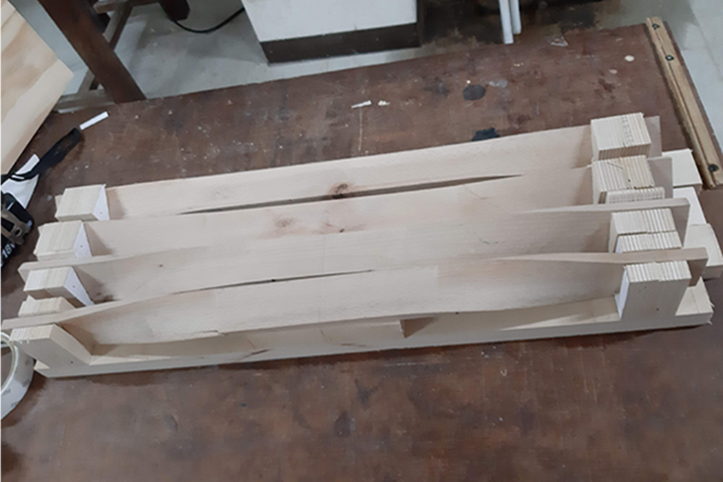 arrangement，vitality，bend，chair，woodwork，