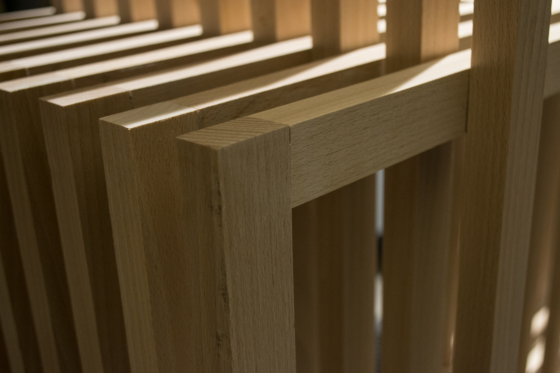 Emilia Synowiecki，furniture，Timber，concise，